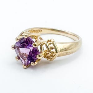 Vintage 10k Gold Cushion Cut Amethyst Ring, Size 8.25