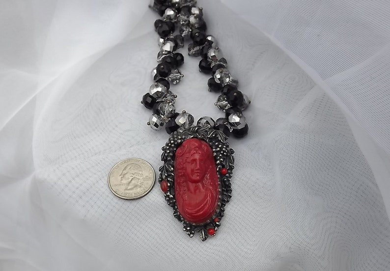 Vintage Red Cameo on Crystal Clusters Necklace Smoky /& Black Crystal Beads