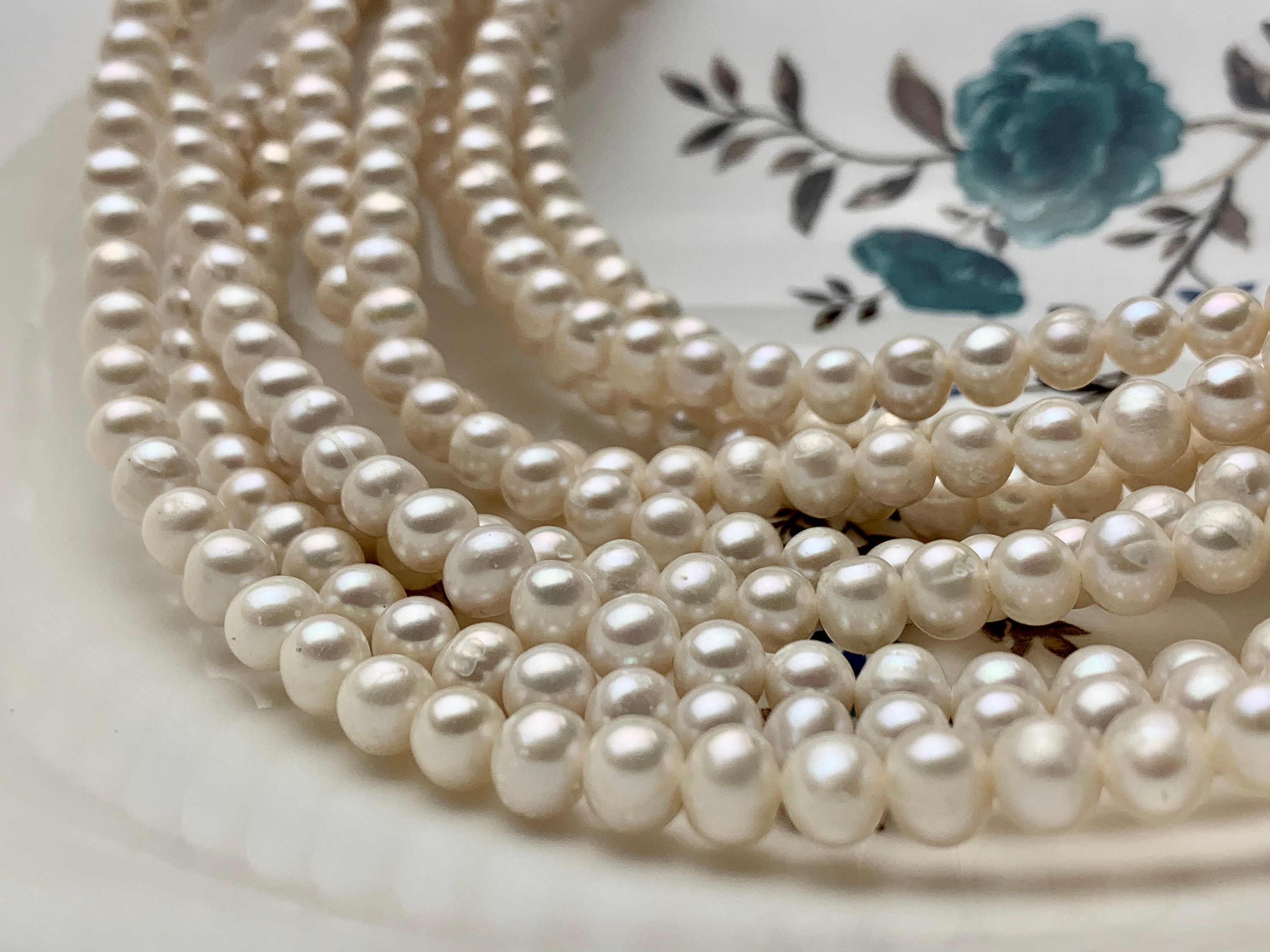 Populaire Style de forme de pomme de terre naturelle d'eau douce blanches  Collier de perles