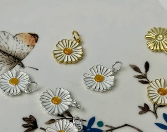 14K Gold Plated .925 Sterling Silver Daisy Design Charm for Necklace Jewelry Making One Piece #10422