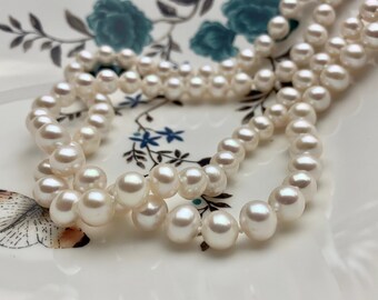 Collar de perlas de agua dulce AAA de 8 a 10 mm anudado a mano de 35 pulgadas, collar de perlas blancas naturales de alto brillo de alta calidad con cierre de plata n.º P1113
