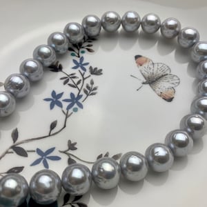 10-12 mm AAA Extra Shiny Gray Color Off Round Freshwater Pearls Genuine High Luster Cultured Freshwater Pearl Beads 38 Pieces #P1806