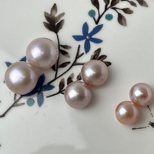 AAAA One Pair 7-10.5 mm Top Quality High Luster Round Button Half Drilled Freshwater Pearls Genuine Natural Pink Freshwater Pearls #1627
