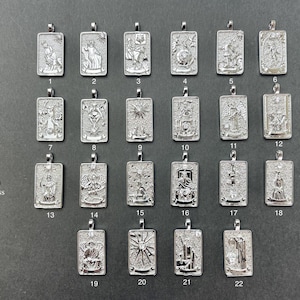 Arcana Tarot Karte Charms für Halskette, 18K Weißgold Filled Charm Anhänger mit CZ, antike Anhänger zur Schmuckherstellung, ein Stück #CR0077