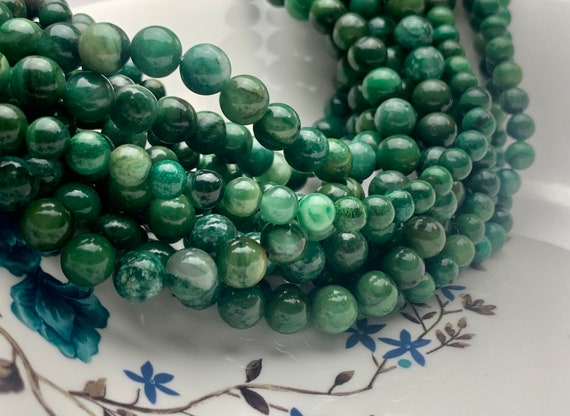 10mm Smooth Round, Jade Green Agate Beads (16 Strand)