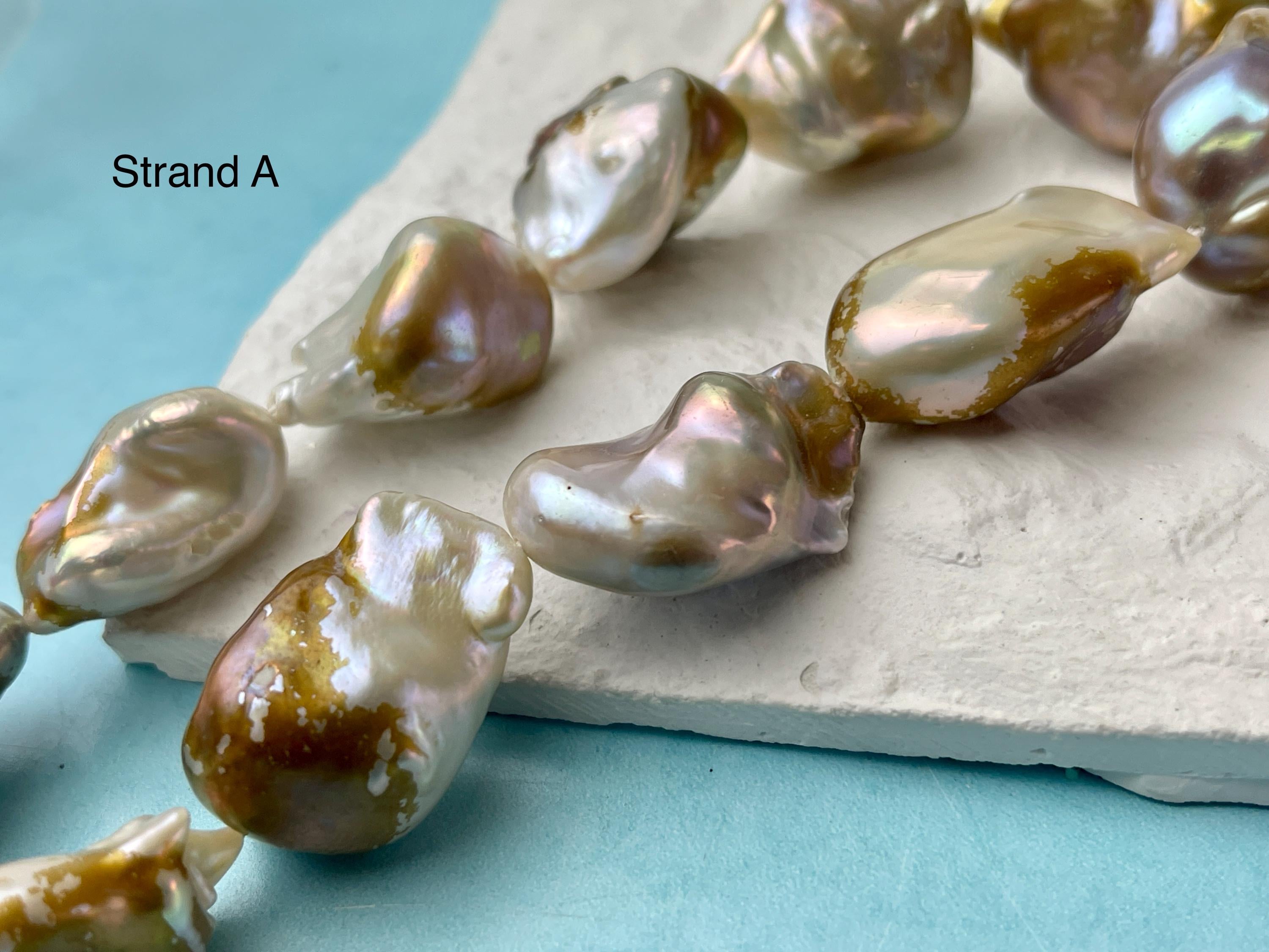 17-22x19-31mm AA Very Rare Natural White Pink Mixed Freshwater
