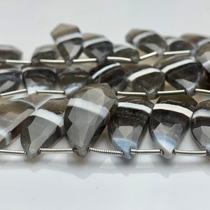 10x15-11x17mm AAA Faceted Natural White Blue Gray Color Peru Boulder Opal Beads Genuine Top Drilled Flat Sailboat Shape Opal 18 Beads #3518