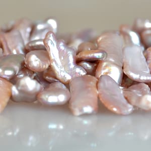 9-10x18-22mm AAA Very Rare Biwa Stick Freshwater Pearl Beads Natural Mauve Pink High Luster Biwa Pearl 15.5- 16 inches #726