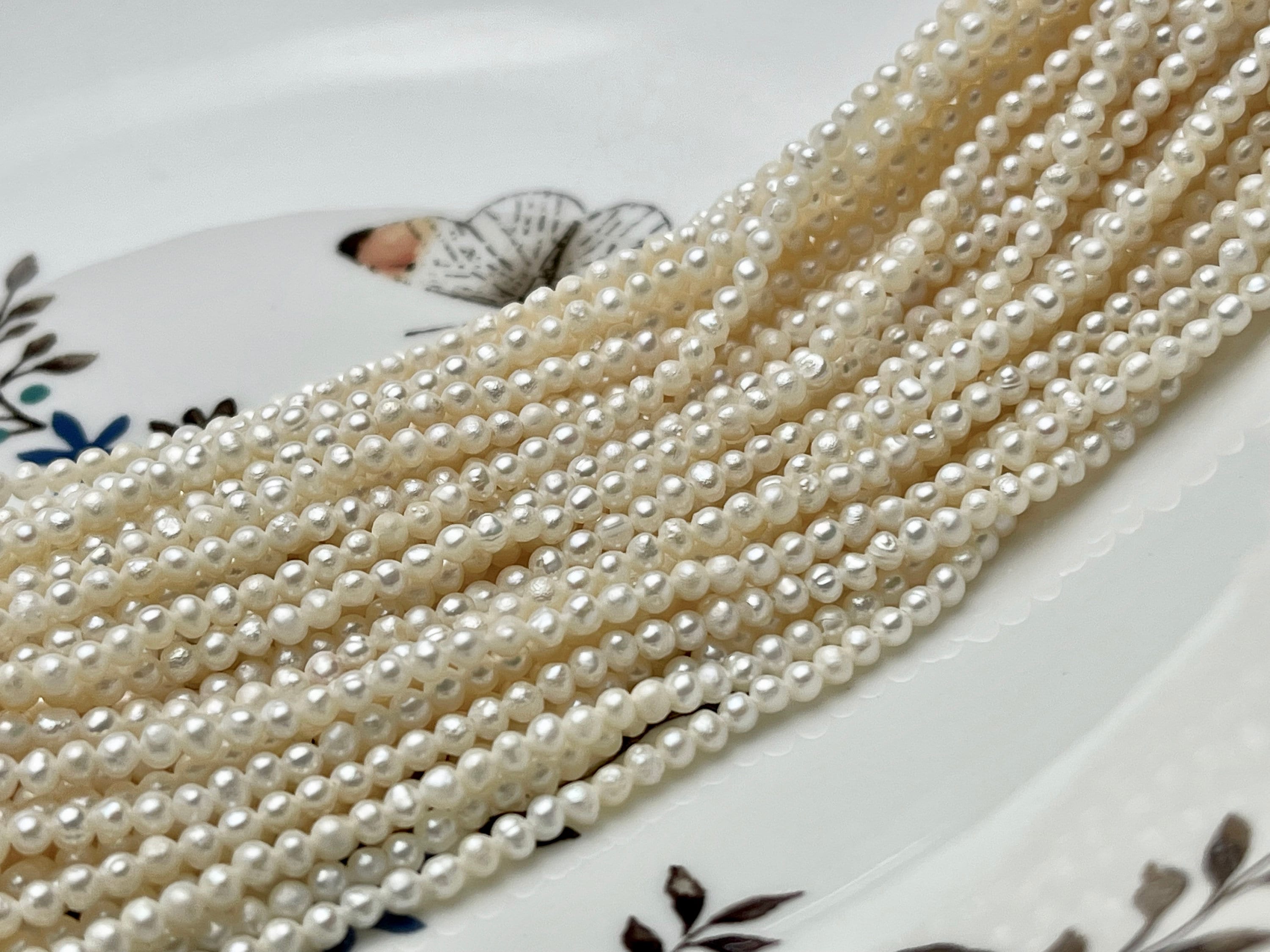 3-3.5mm Seed Pearl Beads, Natural Lavender Seed Bead, Potato Pearl String,  Genuine Freshwater Tiny Pearl, Small Pearl Full Strand, FS500-XS 