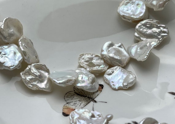 2 Pieces 18-22 X 25x28 Mm Limited Edition Rare Irregular