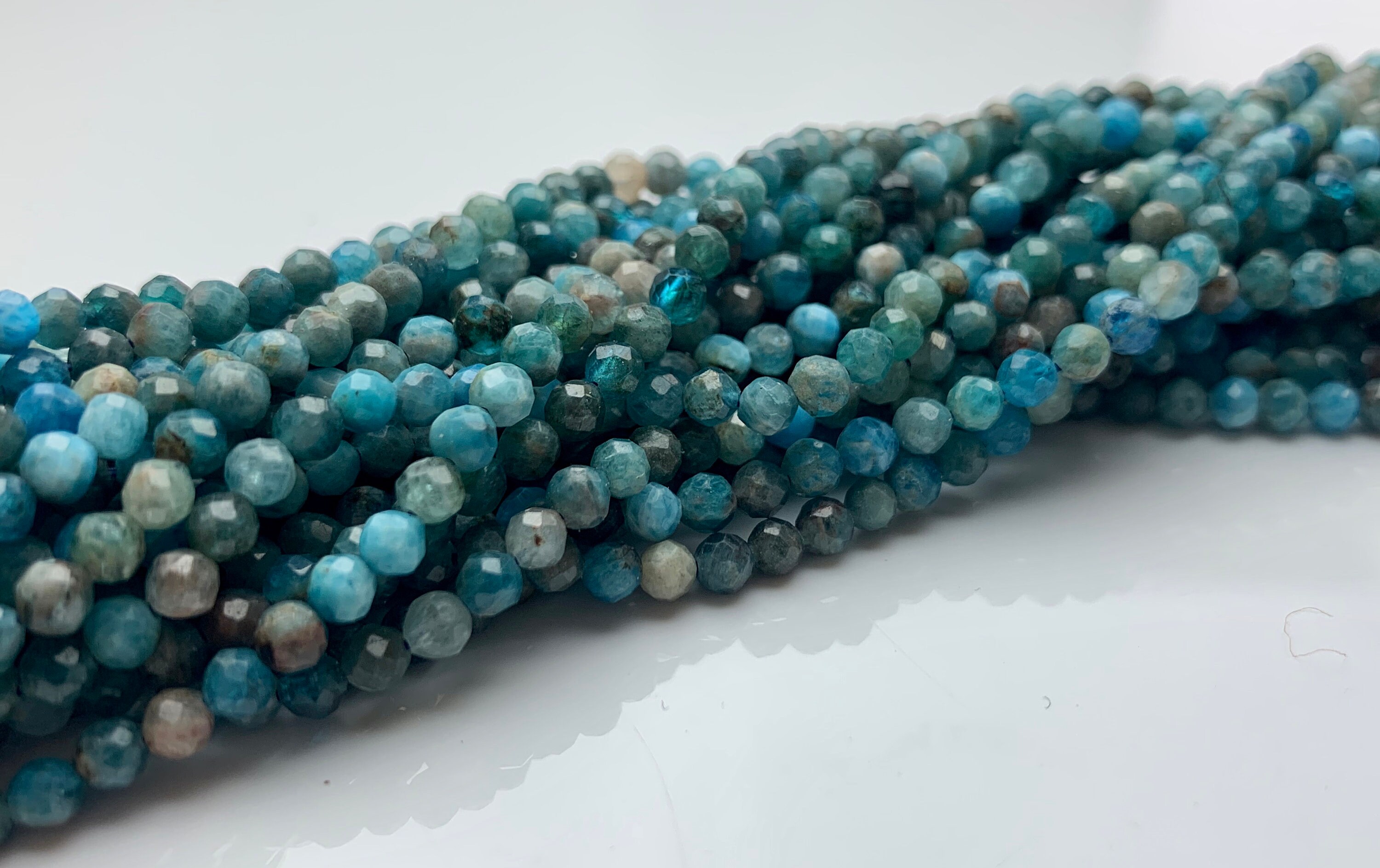 Perle Rondelle Micro Sfaccettate Da 2 Mm-2,5 Mm Di Apatite - Foto 9