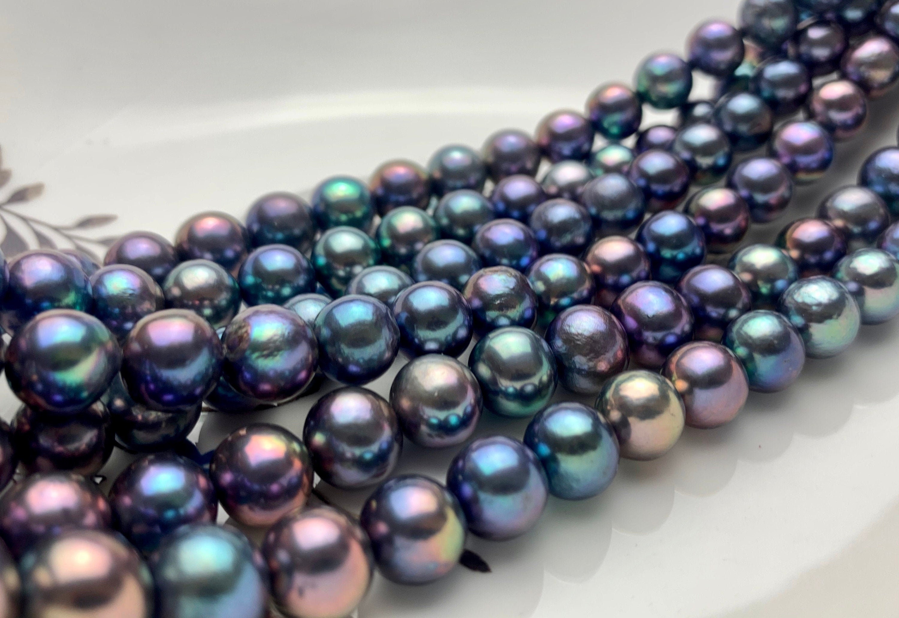 7.5-8 OR 8.5-9mm AAAA Very Rare Rainbow Peacock Round Freshwater Akoya Quality Pearl Genuine Round Peacock Cultured Freshwater Pearls #P1248