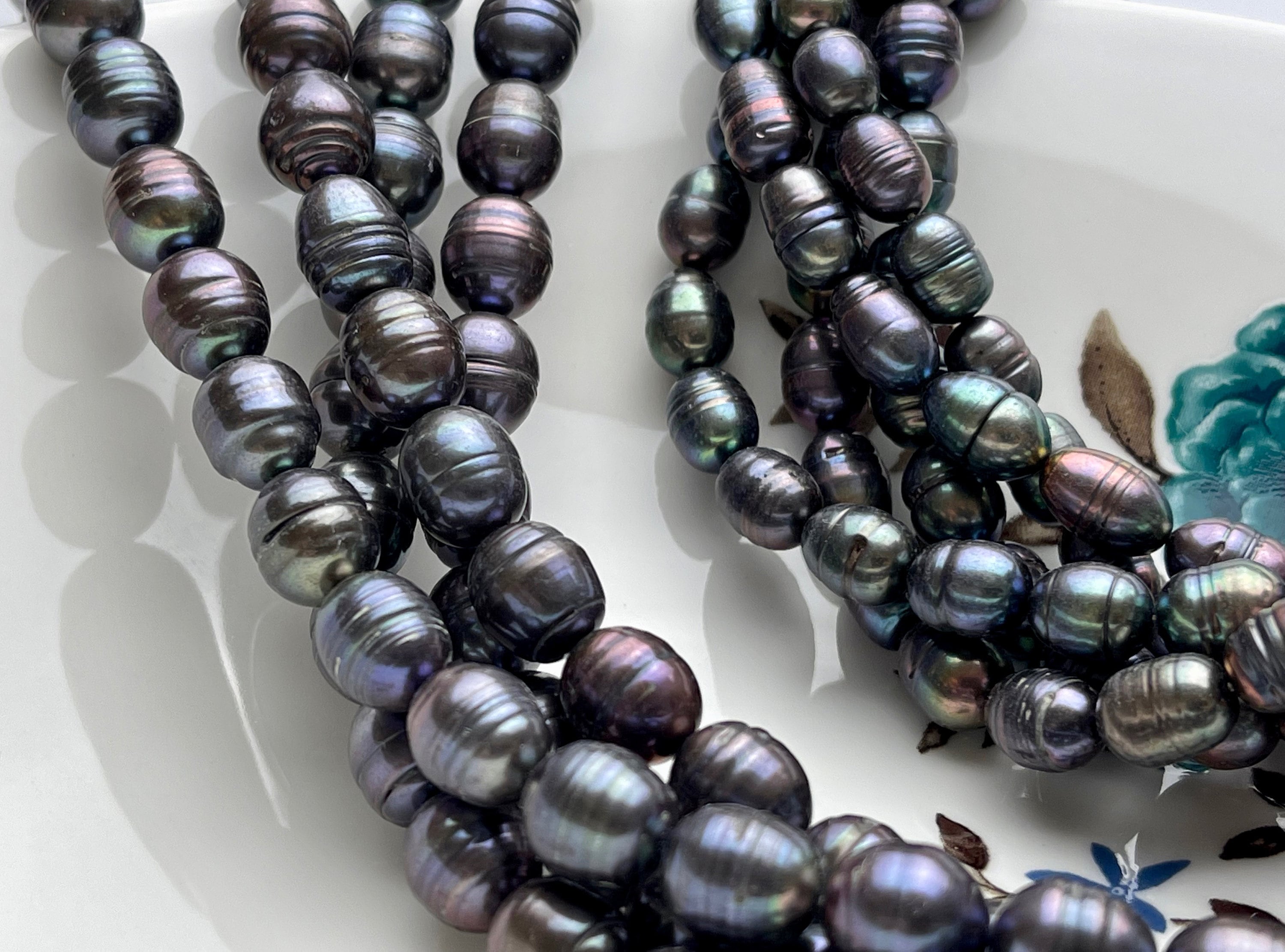 7-9x9-11 Mm Dark Gray Peacock Rice/oval Ringed Freshwater - Etsy 安心してご注文ください LogoHooded Pearl 希少XXLSUPREME パーカー