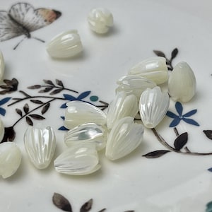 5 Pieces 7x8mm 8x11mm Tulip Flower Bud Shape Natural Mother of Pearl Gemstones Beads Genuine MOP Gemstones Drilled Loose Beads #4561
