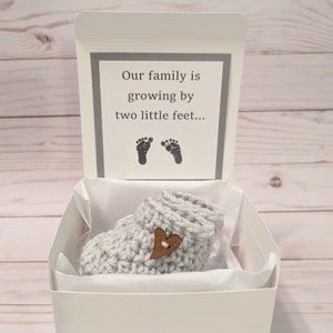 Pregnancy Announcements -Funny Pregnancy Gift - New Mom Gift Idea