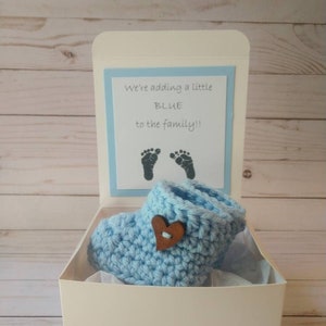 It's a boy parent pregnancy announcement booties, baby boy announcement box, grandparents pregnancy reveal bootie box, pregnancy booty box