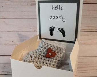 Hello daddy pregnancy announcement booties, baby announcement box, daddy pregnancy reveal bootie box, pregnancy booty box, baby reveal box