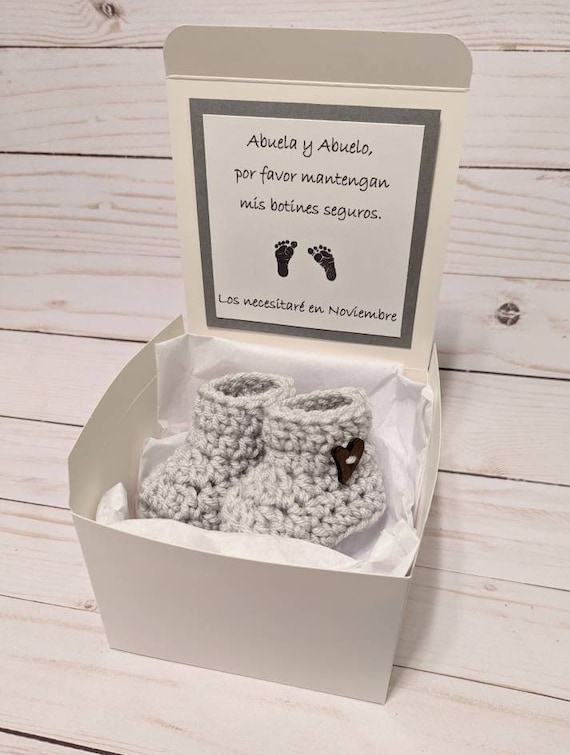 Spanish Pregnancy Announcement Booties Box: Grandparents Reveal Gift