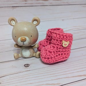 Pink Crochet Baby Booties: Newborn Gift with Button Detail