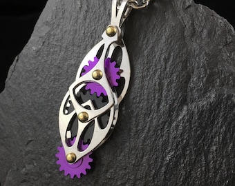 Infinite Hourglass 4 | Large Pendant