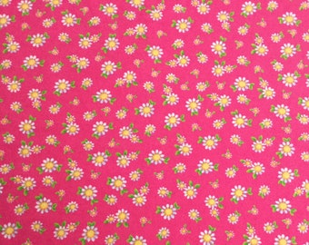 3 yards/Flannel/Daisies on pink background cotton fabric