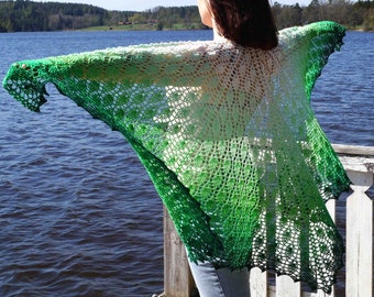 Large Crocheted Shawl - big lacy leaf-design shawl - large 4-panelled shawl