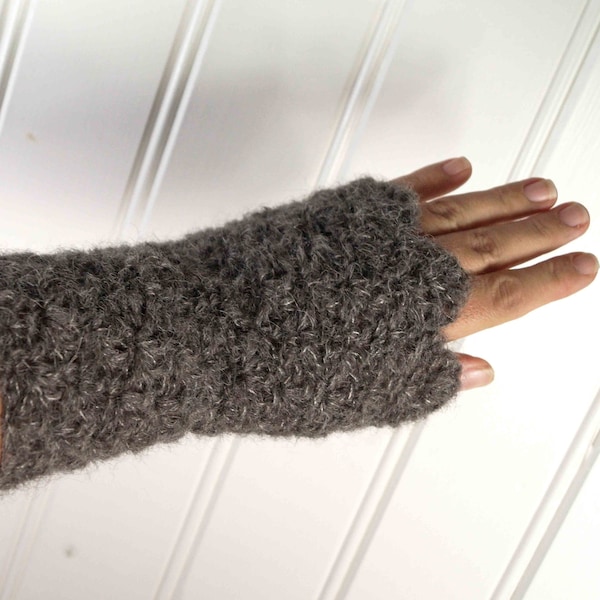 Crocheted wrist-warmers - brushed alpaca - lacy shell-stitch pulse-warmers - brushed alpaca glovelets