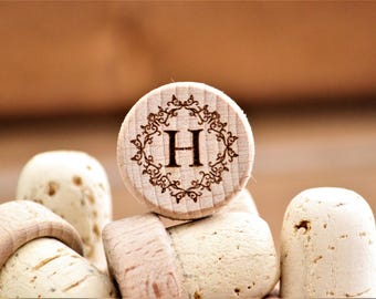 Engraved Wood Wine Stoppers, Personalized Wedding Favors