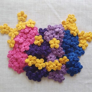 Crochet cotton flowers Tiny flower applique set of 20