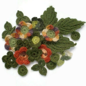 Mohair crochet flowers shamrocks Pink green woolen applique Set of 15 Clothes Hats Mittens Interior decor