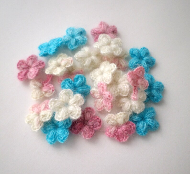 Crochet mohair flowers Tiny flower applique set of 20