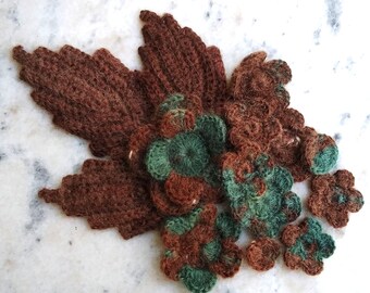 Crochet flowes and leaves Green brown woolen applique Set of 14
