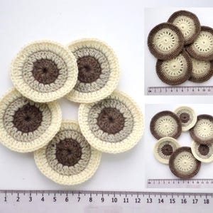 Round crochet motifs Brown beige applique