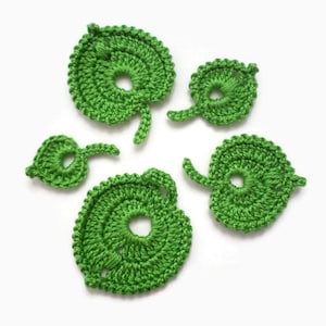 Crochet leaves, set of 5 applique Irish crochet floral decor, dolls kids festival clothes decor