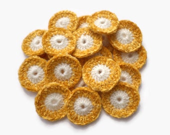 Round wool chenille crochet motifs