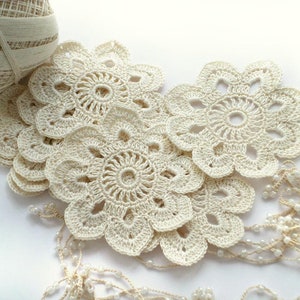 Irish crochet flowers, floral lace applique Set of 5 cotton decor