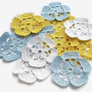 Irish crochet flowers Set of 4 lace Floral applique Made of ine thread decor