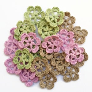 Linen crochet flower motifs, set of 27 floral applique Irish crochet cards, clothes decor Scrapbook motifs
