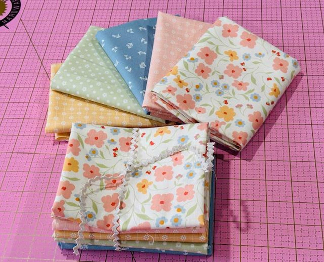 Cottage Charm Fat Quarter Bundle by My Sew Quilty Life for Moda – 5 ...