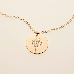Daisy April Birth Month Flower Pendant Necklace Personalised Floral Jewelry Women Mothers Day Gift Mom Daughter Birthday Gift for Her
