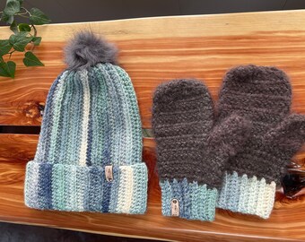 Crocheted Hat and Mitten Set, Blue/Gray