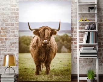 Cuadro de vaca de las Tierras Altas, lienzo enmarcado de estilo rústico para la decoración del hogar.