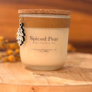 Spiced Autumn Pear | Luxury olive oil wax candle | hand poured candle| clean, burning home| premium scented candle