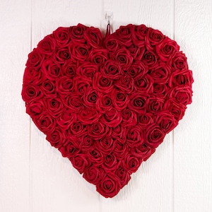 Valentine&#39;s Day Large 20&quot; Dark Red Rose Heart Wreath | Wedding Wreath | Bridal Shower Docor | Birthday Gift