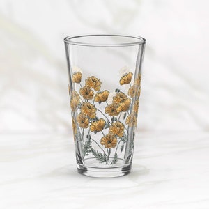 California Poppy Floral Pint Glass | Cottagecore Glassware Flower 21st Birthday Gift For Her Best Friend Bridesmaid Proposal Bridal Party