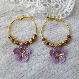 Purple Flower and Purple Beads Gold Tone Hoop Earrings image 7