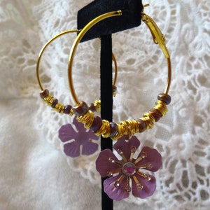 Purple Flower and Purple Beads Gold Tone Hoop Earrings image 4