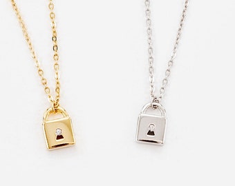 Keepsake Lock Necklace (14K)
