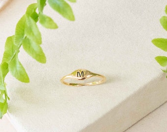 Initial Ring | M