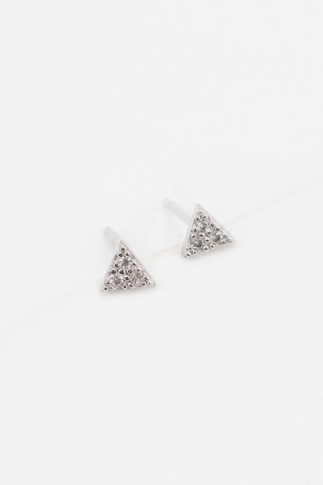 ピアス Inverted Triangle Stud Earrings #3195 New Inverted Triangle Stud Earrings Stainless Steel Black